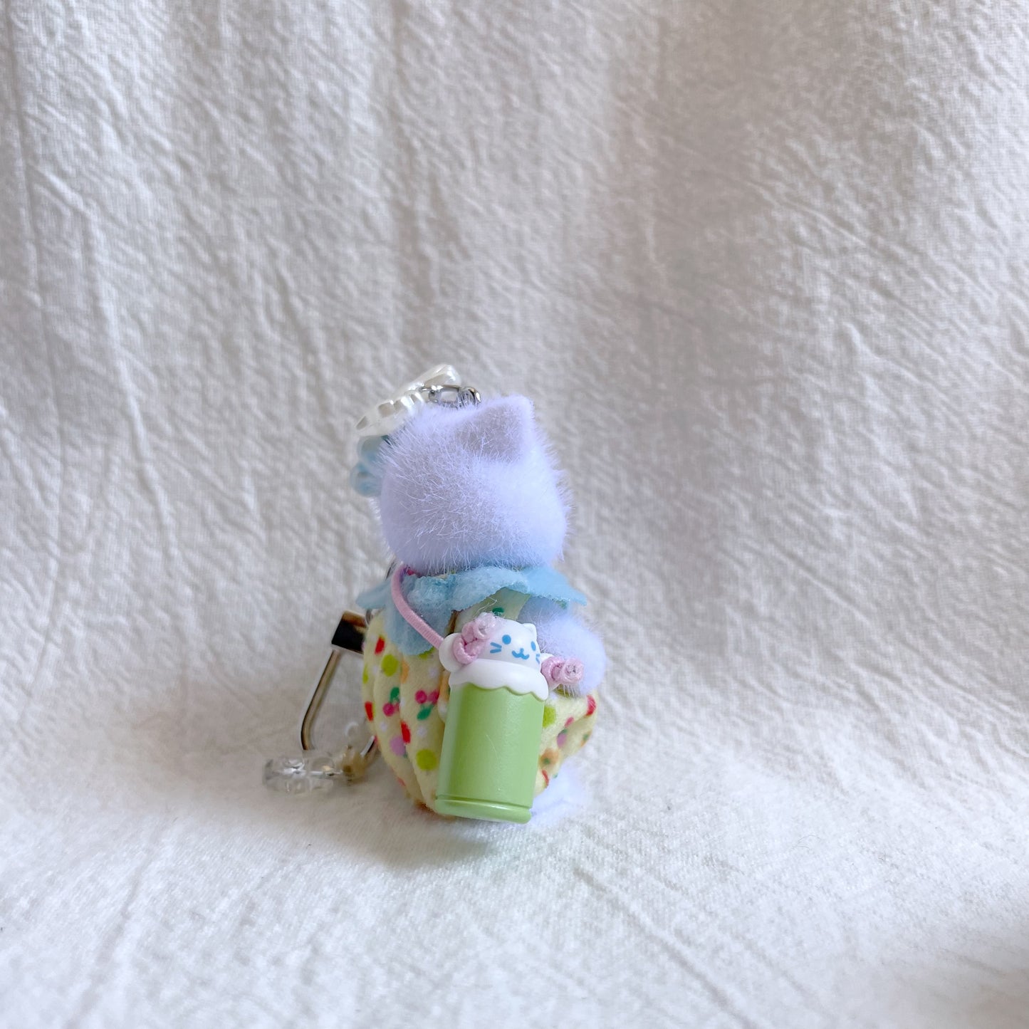 Persian Cat with Water Bottle Sling Keychain
