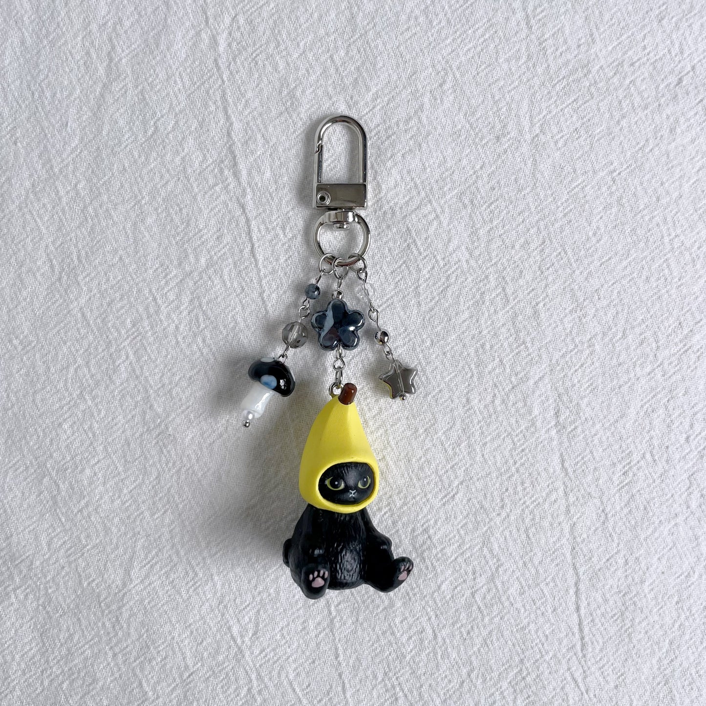 Banana Mofusand Keychain